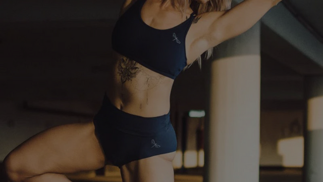 íþrótta & sundfatnaður