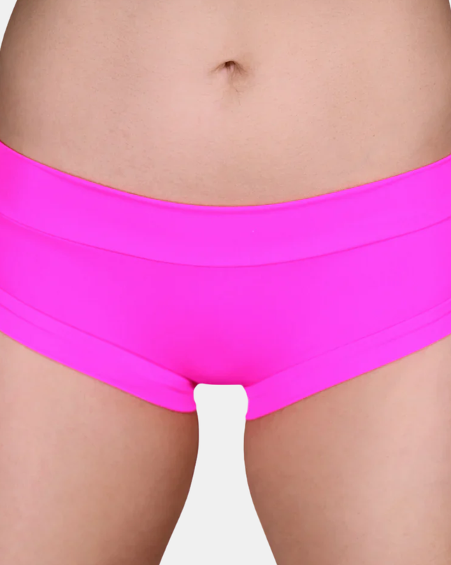 Cleo Basic Hot Pants