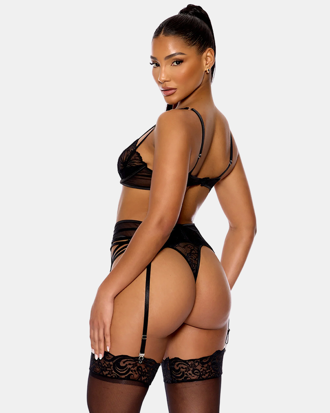 Thirst Strap Lace Demi Cup Undirfata Sett