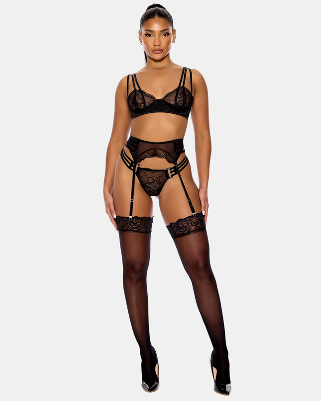 Thirst Strap Lace Demi Cup Undirfata Sett