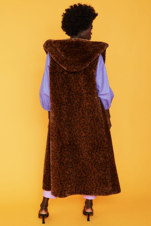 Leopard Jakki Faux Fur Hooded Maxi Gilet frá Jayley